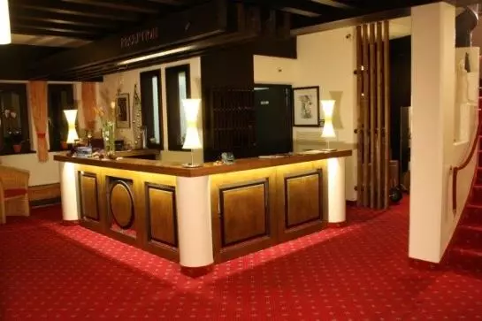 בית מלון כפרי Neue Burg