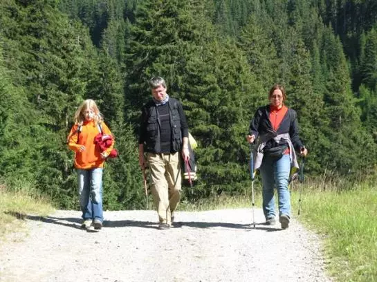 בית מלון כפרי Neue Burg