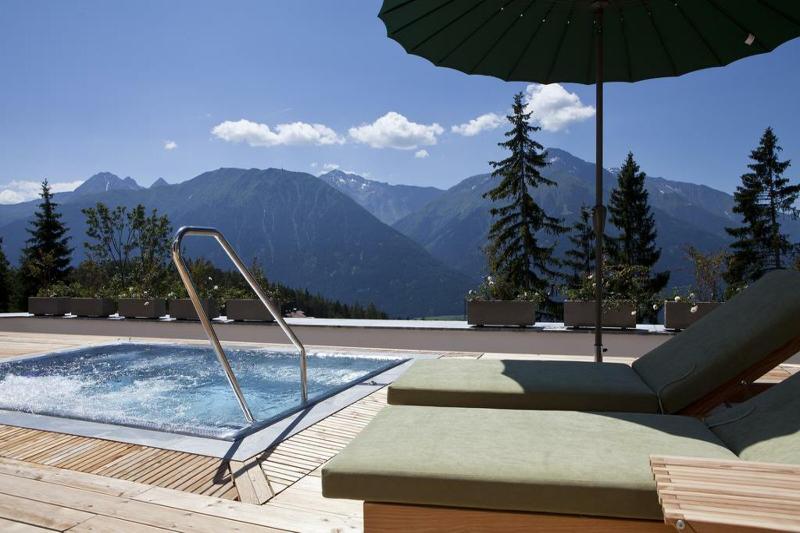 בית מלון כפרי Nidum   Casual Luxury