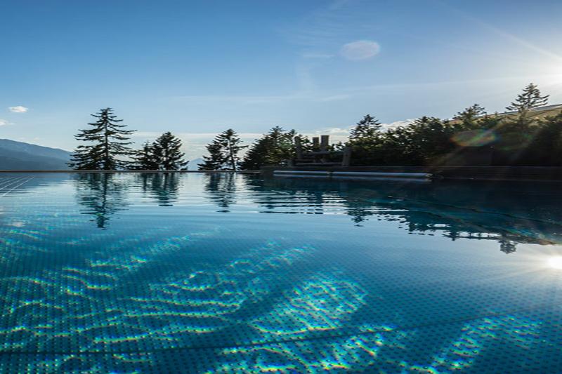 בית מלון כפרי Nidum   Casual Luxury