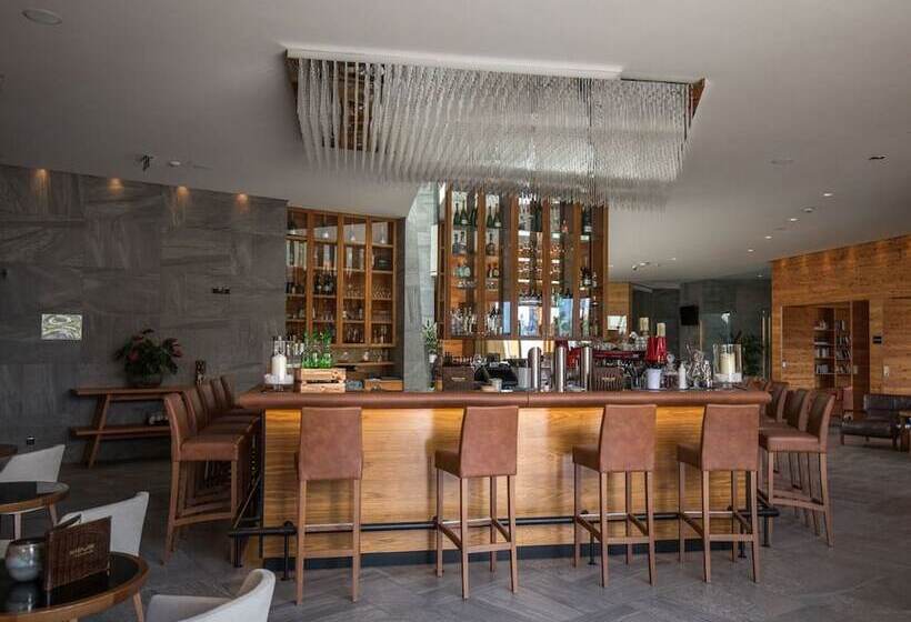 בית מלון כפרי Nidum   Casual Luxury