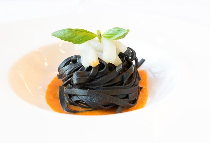 בית מלון כפרי Nidum   Casual Luxury