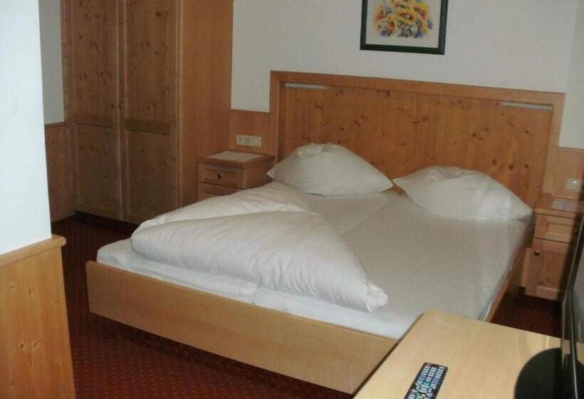 فندق Pension Regina