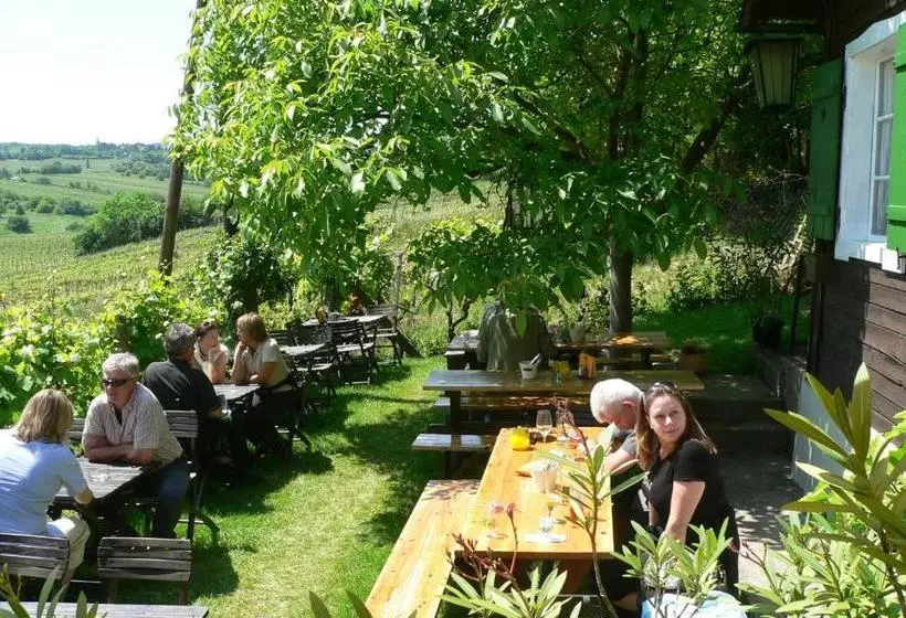 Отель Perchtoldsdorf