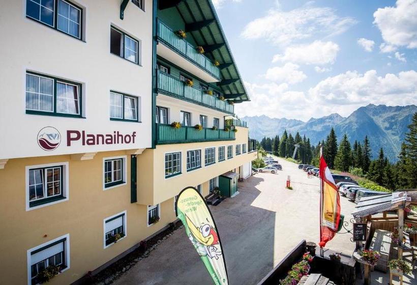 ホテル Restaurant Planaihof