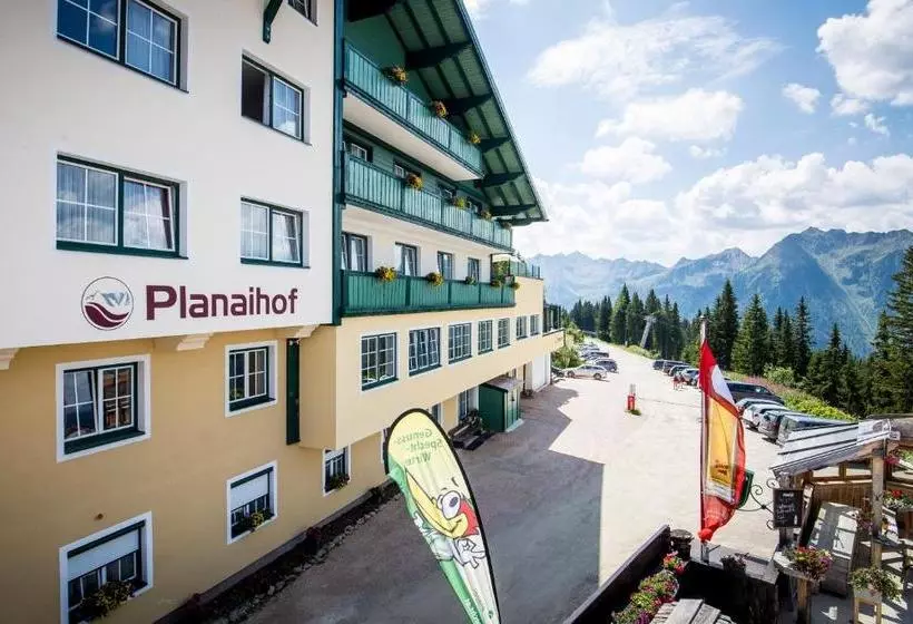 ホテル Restaurant Planaihof