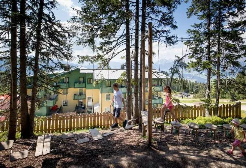 ホテル Restaurant Planaihof