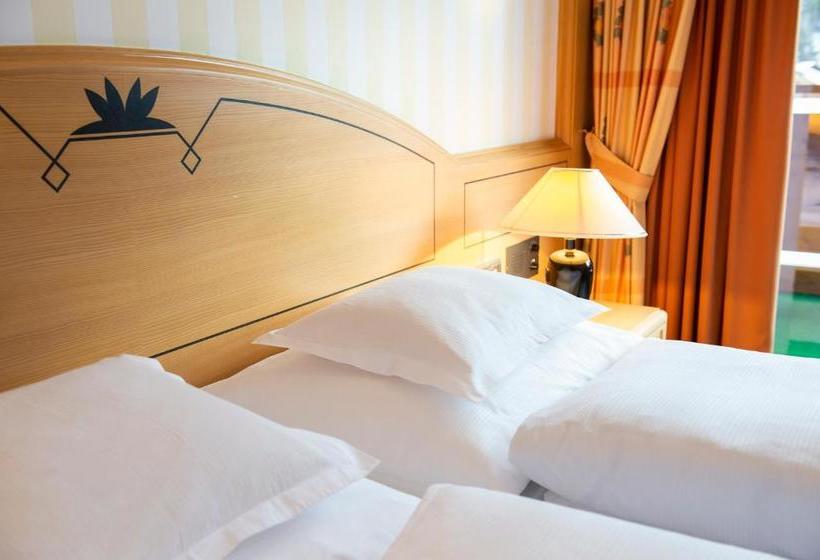 فندق Rössle Superior