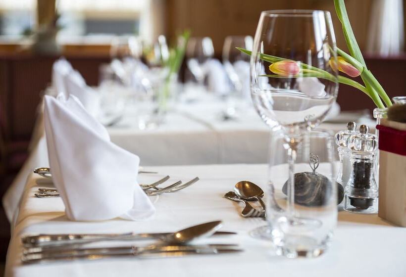 فندق Rössle Superior