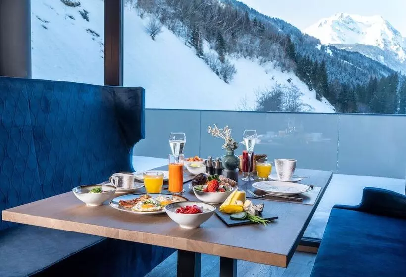 호텔 Zillergrundrock Luxury Mountain Resort