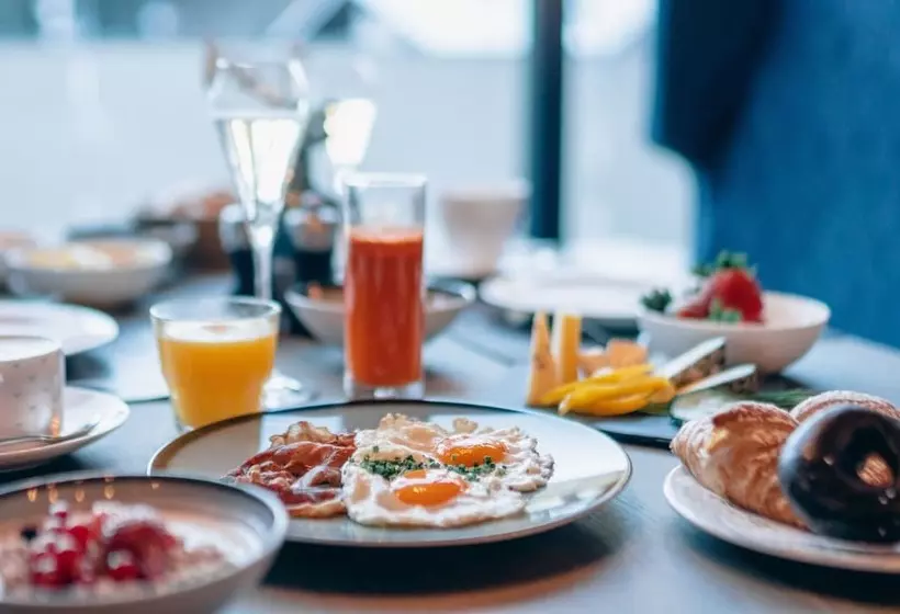 호텔 Zillergrundrock Luxury Mountain Resort