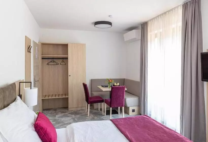 Majatalo Gasthof Zur Bahn