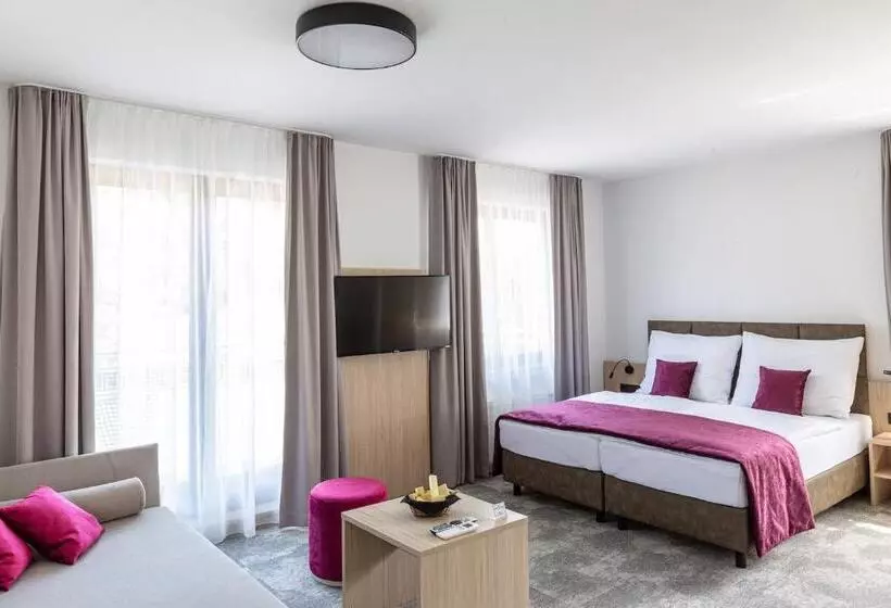 Majatalo Gasthof Zur Bahn