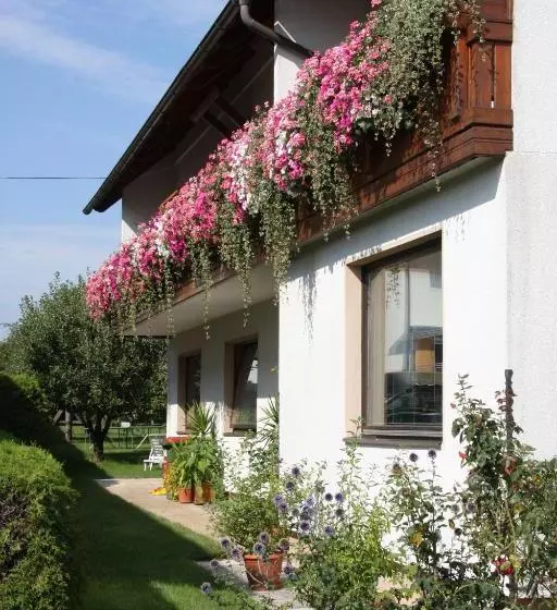 Пансион Gästehaus Ulbing