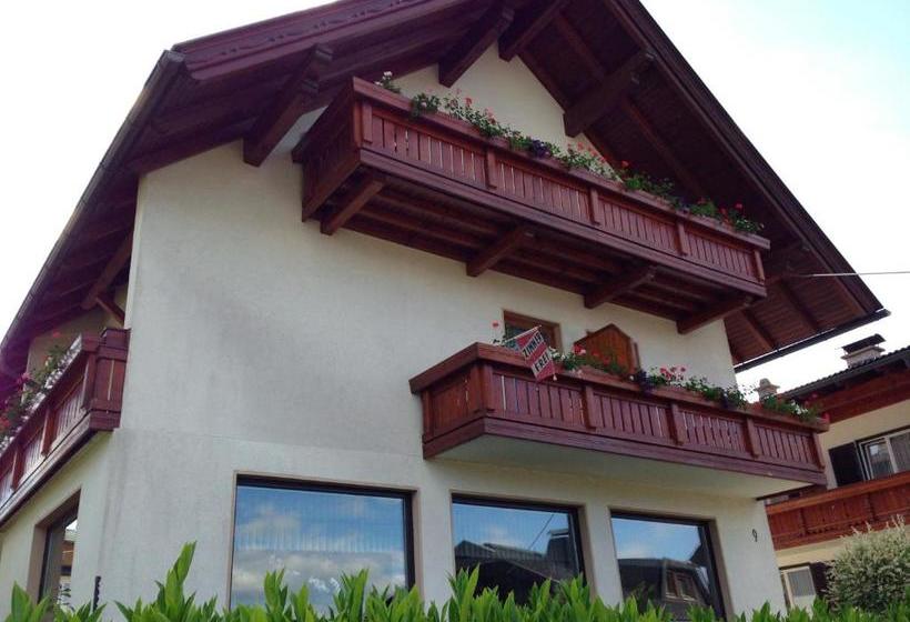 פנסיון Gästehaus Ulbing