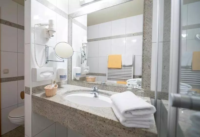 Пансион & Landgasthof Ragginger Attersee