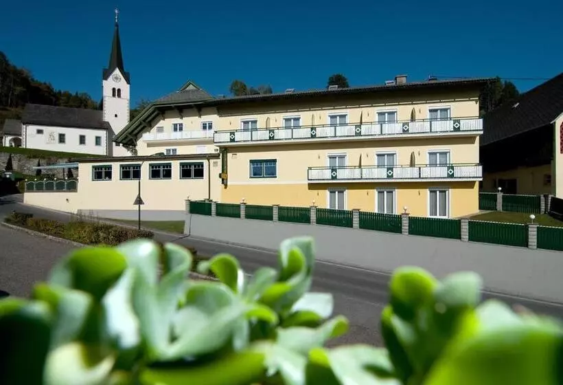 ペンション Restaurant Ulbing