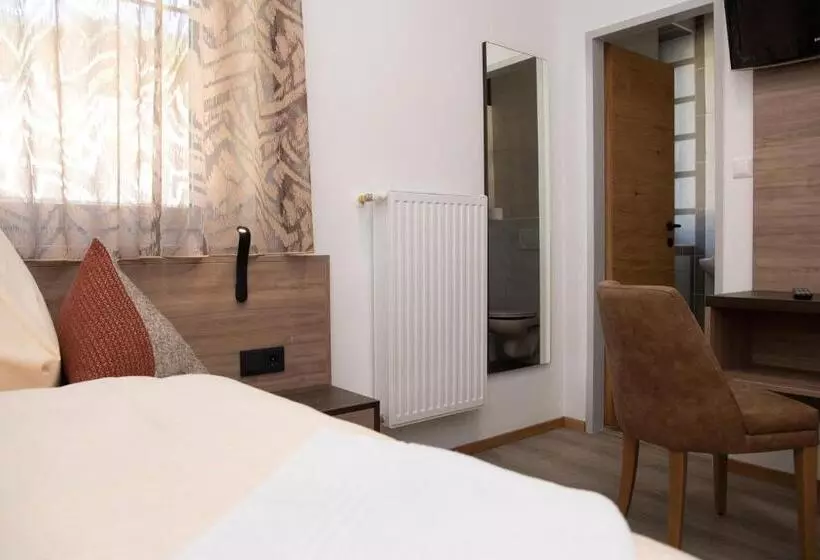 ペンション Restaurant Ulbing