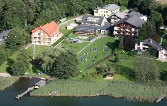 Strandhotel Fuenfhaus