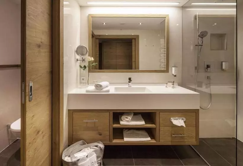 Superior Hotel Panorama