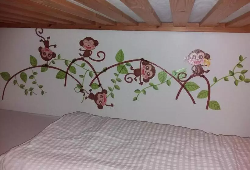 Bed and Breakfast Dreimaederlhaus Pension