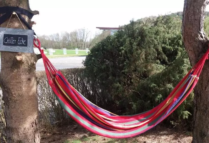 Bed and Breakfast Dreimaederlhaus Pension