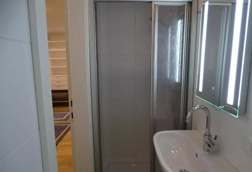 ベッドアンドブレックファースト Pension Bayrhammer