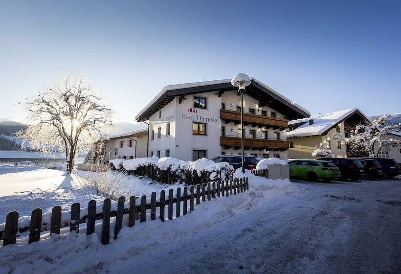 Familienhotel Felsenhof