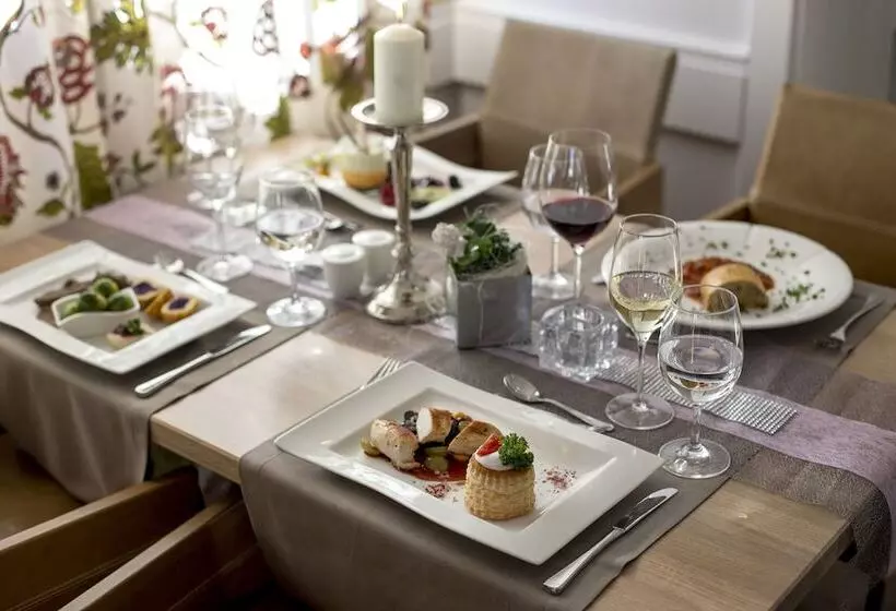 Familienhotel Felsenhof