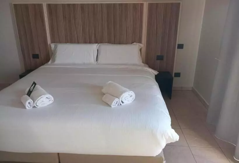 B&b Hotel Pomezia Cortese