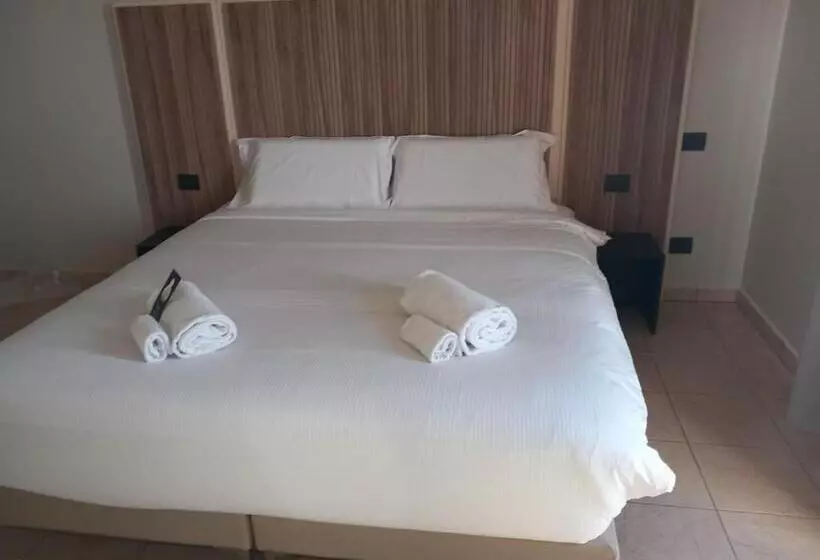 B&b Hotel Pomezia Cortese