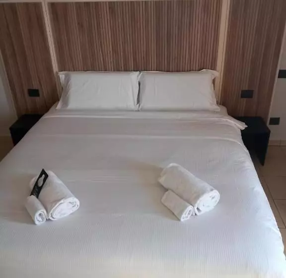 B&b Hotel Pomezia Cortese