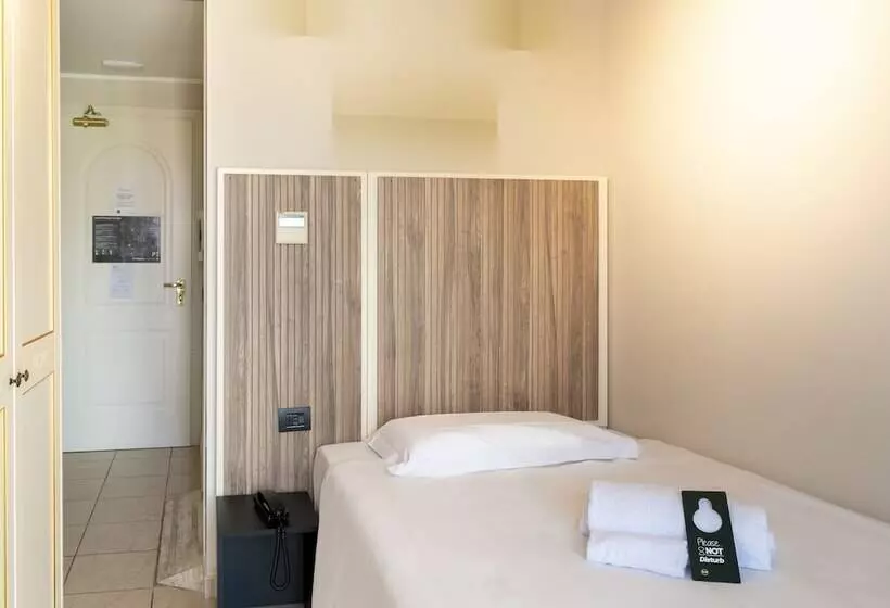 B&b Hotel Pomezia Cortese