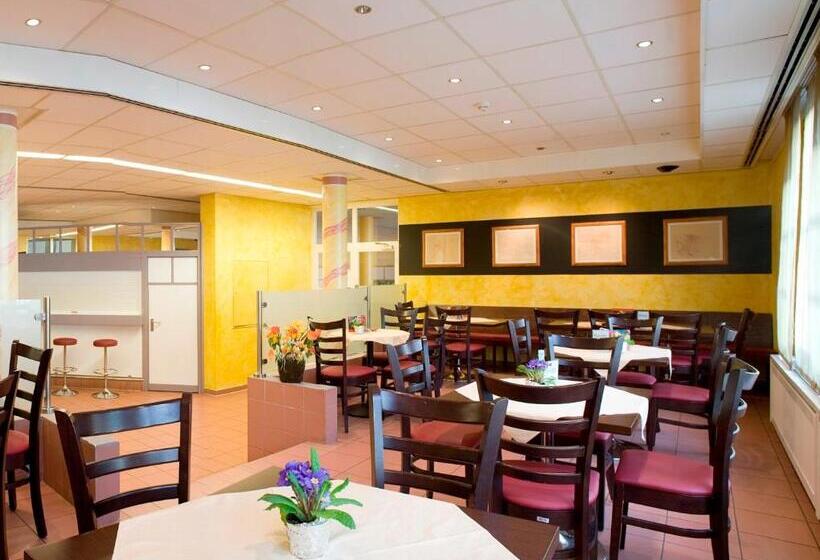 בית מלון כפרי Kolpinghaus Innsbruck