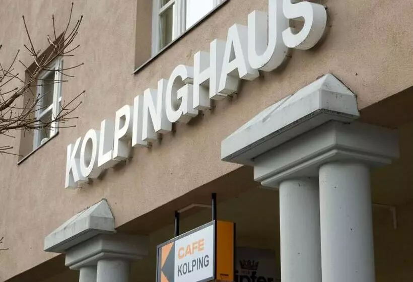ホテル Kolpinghaus Innsbruck