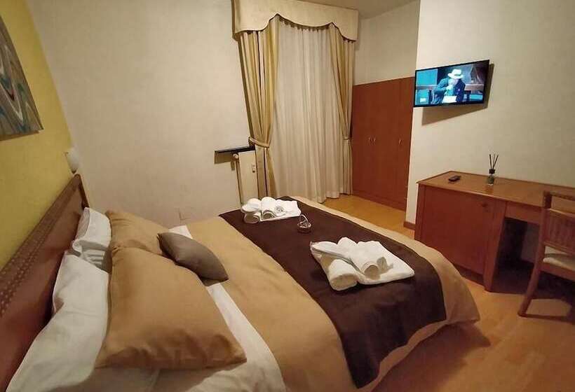 Отель La Chance