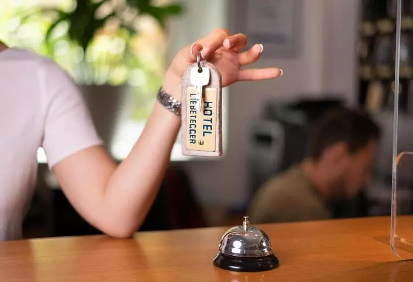 ホテル Liebeteggerklagenfurt