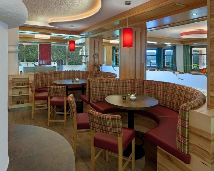 Hotel Nagglerhof Am Weissensee