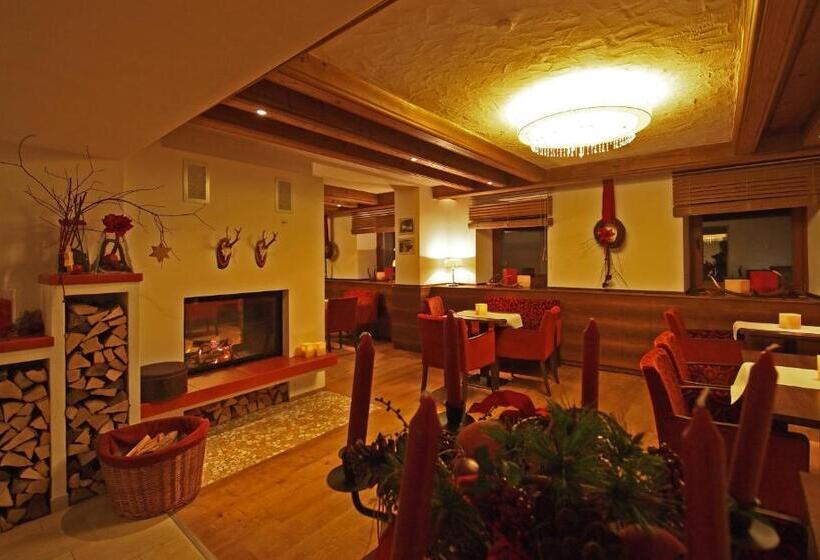 Hotel Nagglerhof Am Weissensee