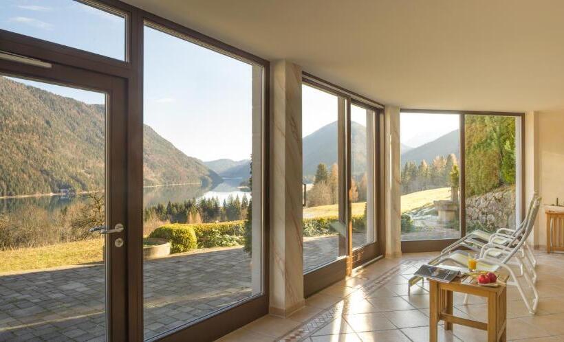 Hotel Nagglerhof Am Weissensee