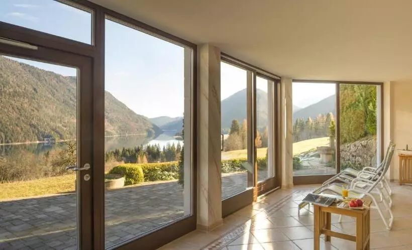 Hotel Nagglerhof Am Weissensee