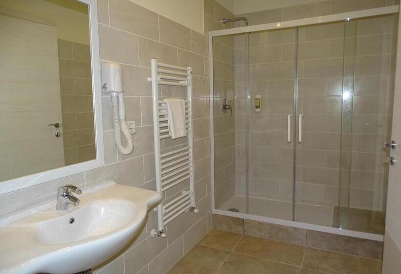 فندق Santo Stefano