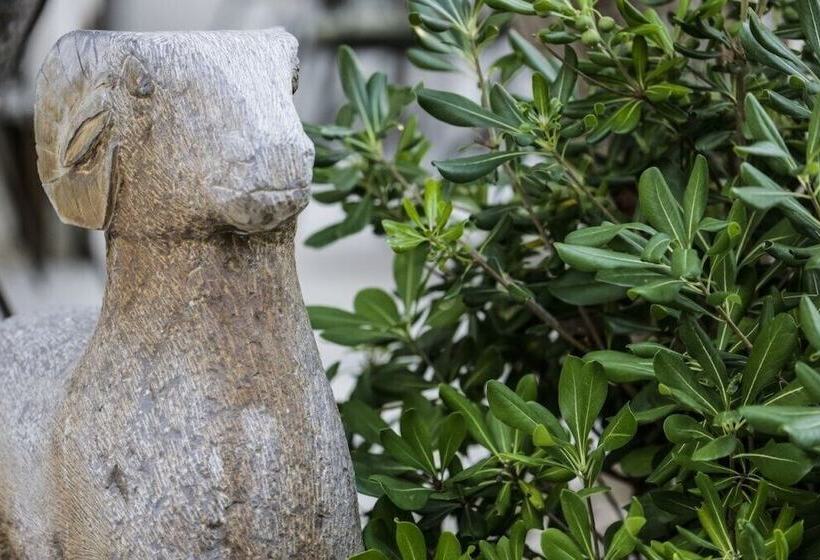 فندق Santo Stefano