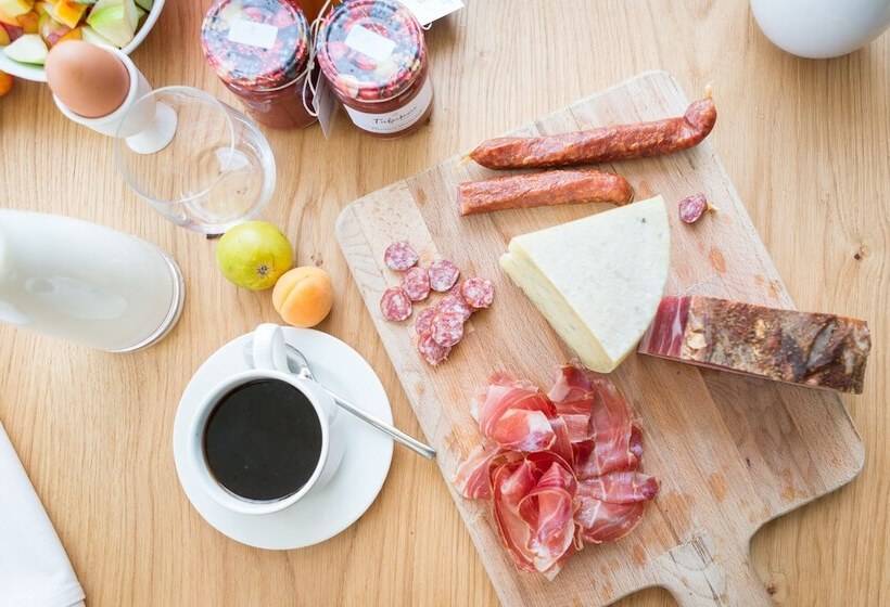 酒店 Tiefenbrunn Gardensuites & Breakfast