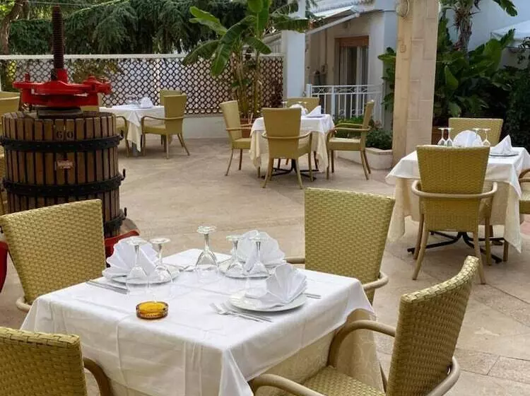 Отель Vecchio Mulino