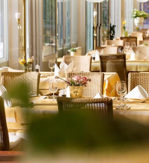 Parkhotel Tristachersee