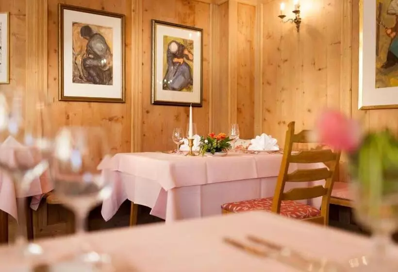 Parkhotel Tristachersee