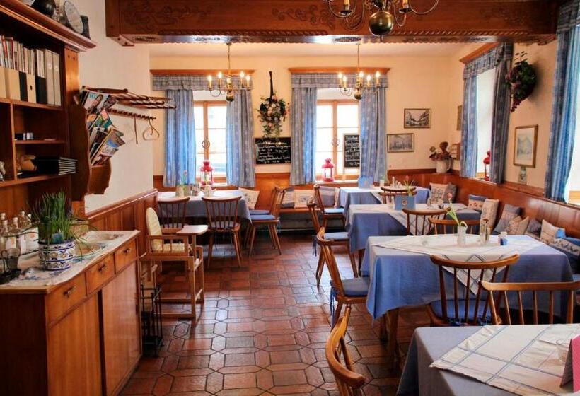 펜션 Gasthof Hametner Mit Innviertlerhof Mit Direktem Zugang Zur Therme Mediterrana Durch Unseren Garten!