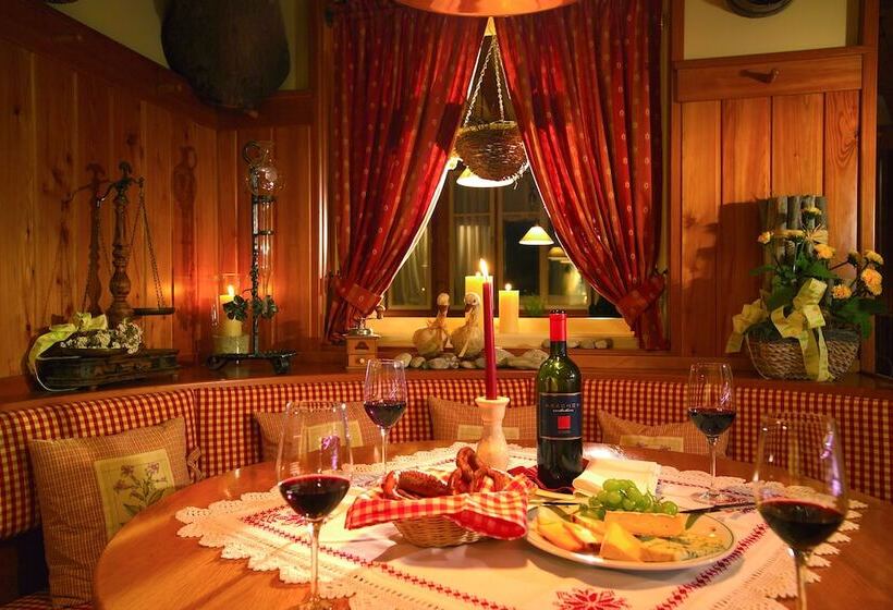 ペンション Panoramagasthof Daxlueg