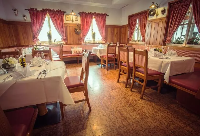 بنسيون Panoramagasthof Daxlueg